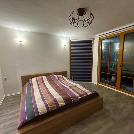 Peaceful Pleasure Apartment & Free Private Parking Saraievo Exterior foto