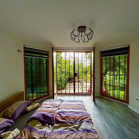 Peaceful Pleasure Apartment & Free Private Parking Saraievo Exterior foto